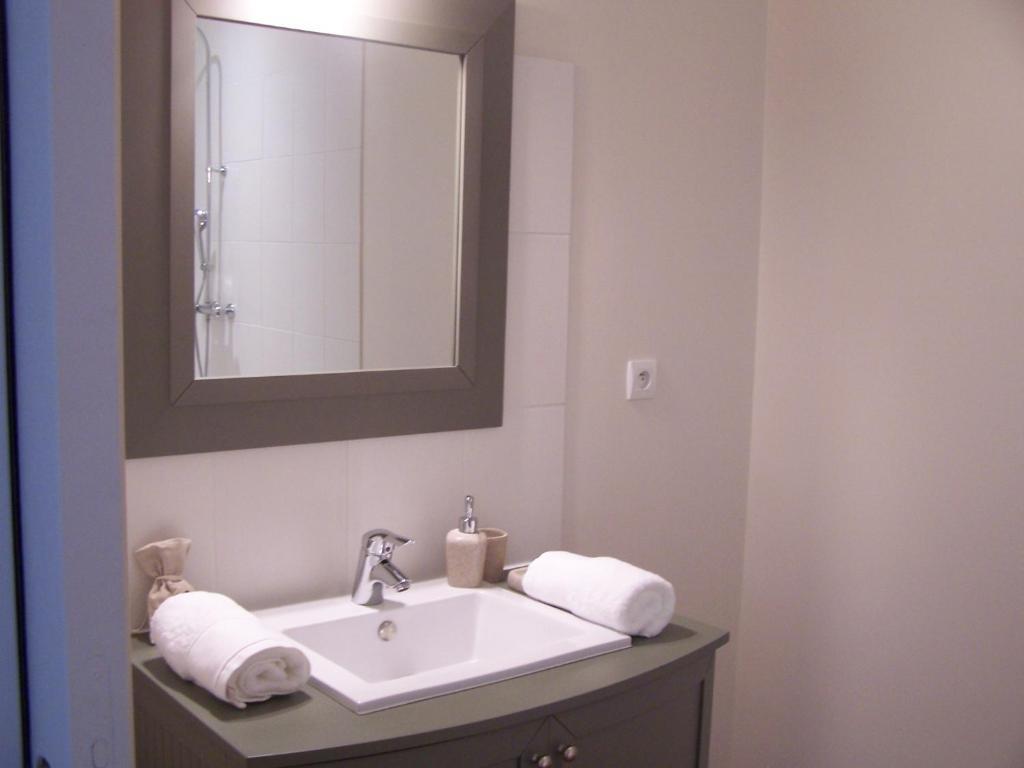 La Gentilhommiere Bed & Breakfast Chantepie Room photo